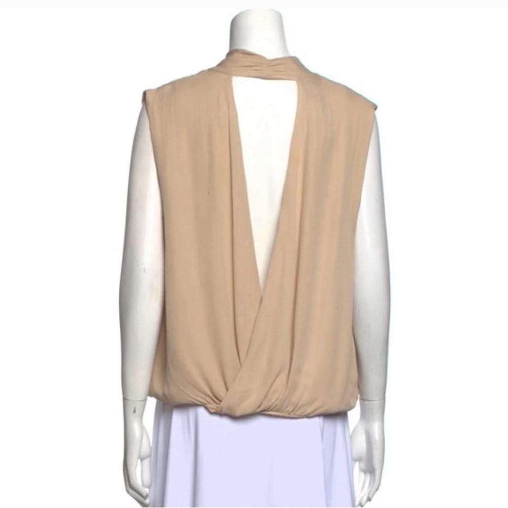 Haute Hippie. Cowl Neck Sleeveless Low Split Back Blouse Draped.Size M. Like New
